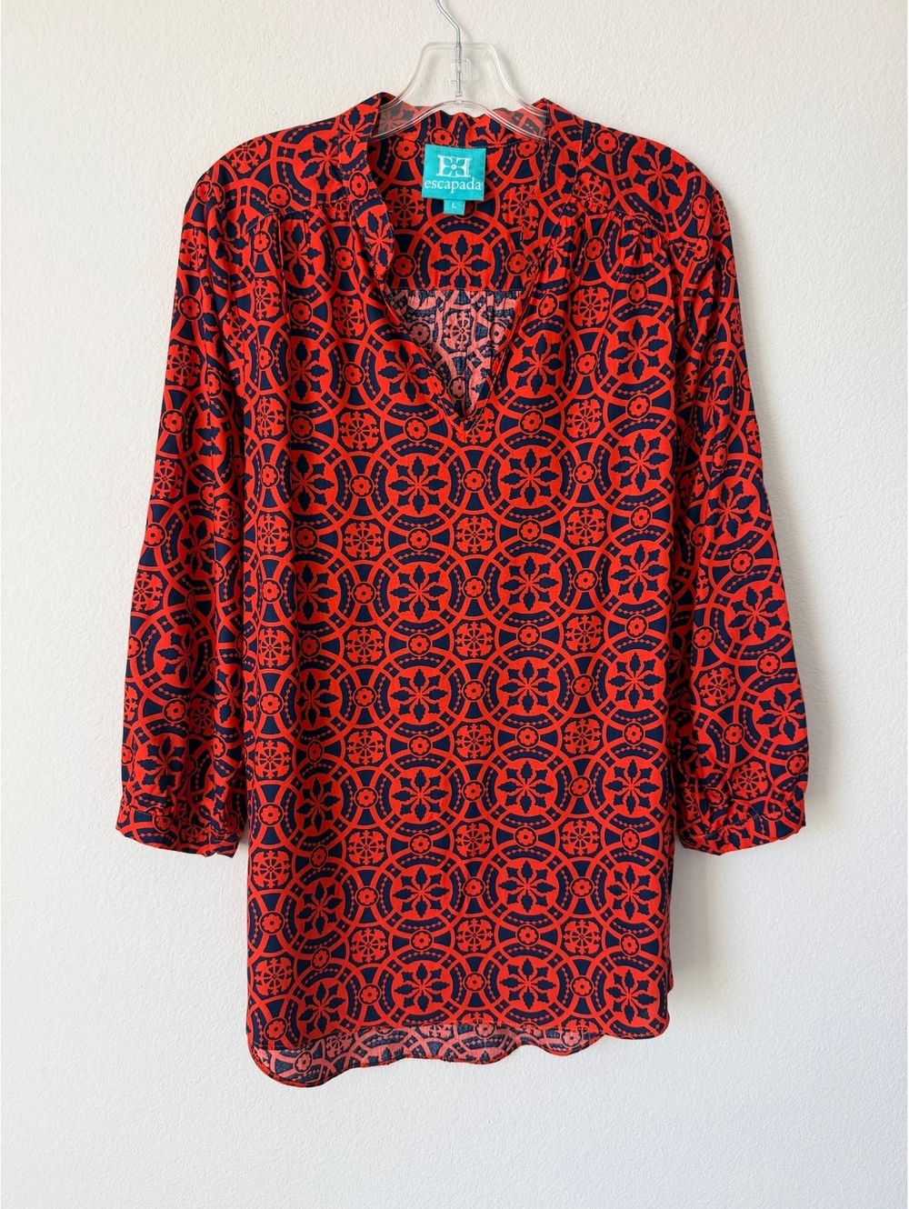 Escapada 3/4 Sleeve V-Neck Orange/Blue Geometric Tunic Blouse Women's Size L